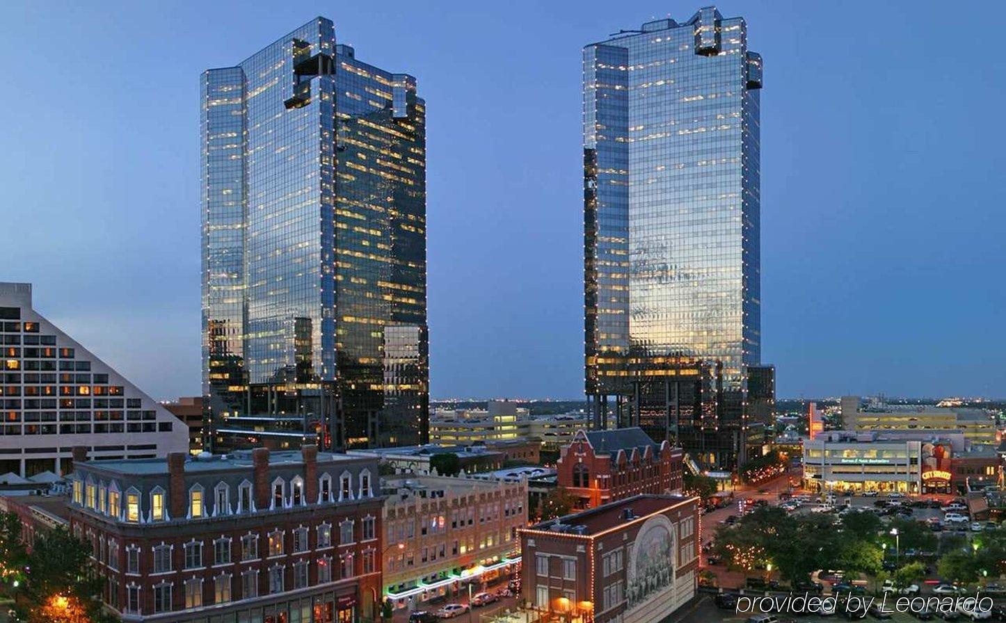 Embassy Suites Fort Worth - Downtown Amenities photo