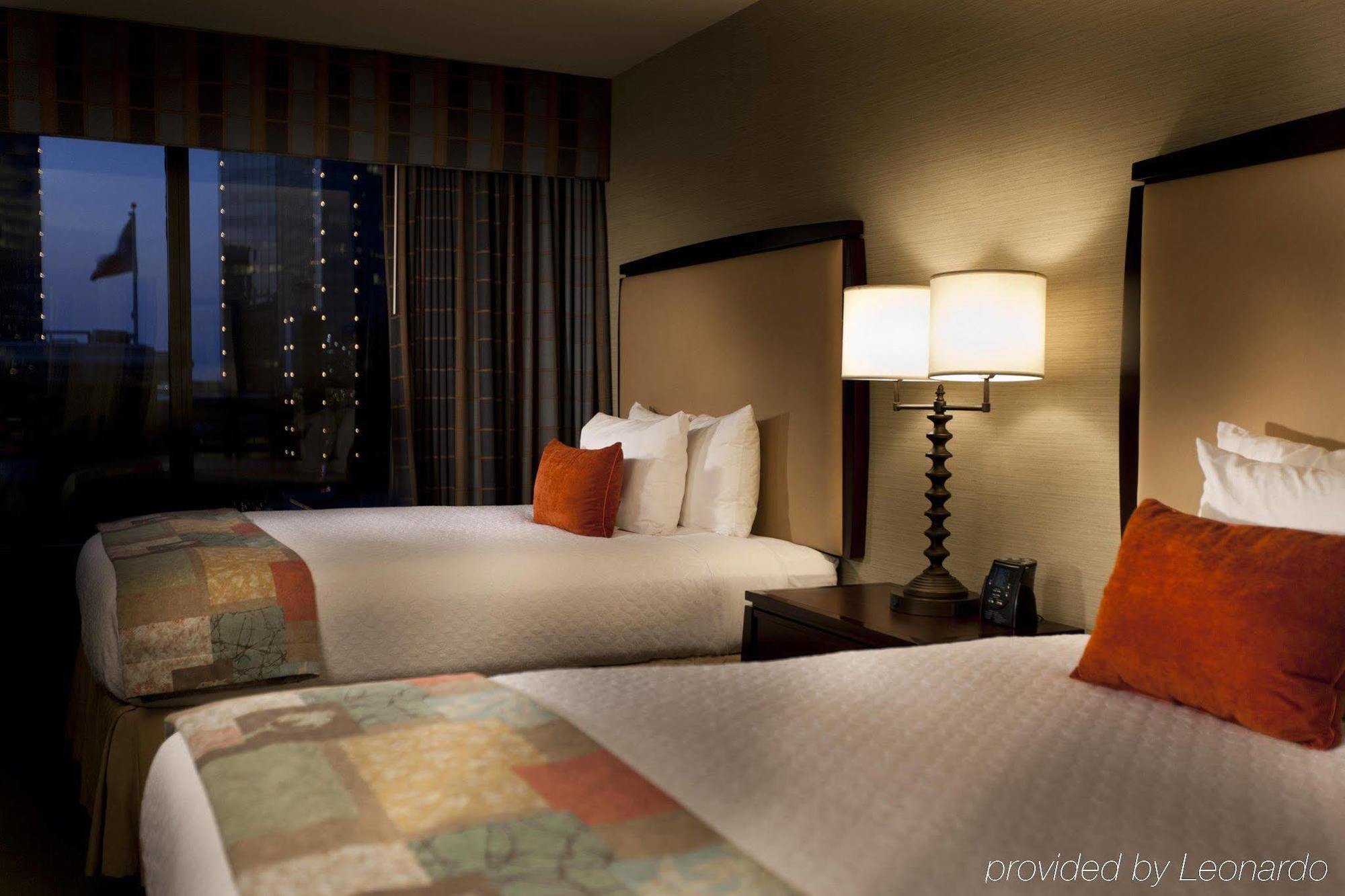 Embassy Suites Fort Worth - Downtown Room photo